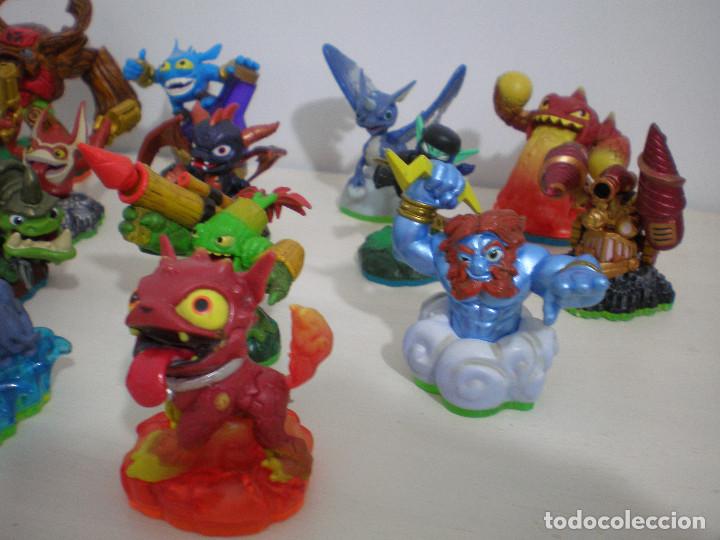 Figuras de goma y PVC: Lote de figuras skylanders - Foto 3
