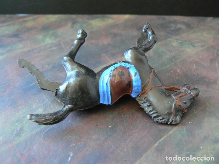 Figuras de goma y PVC: PIPERO - CABALLO - 6,4 CM. - Foto 4