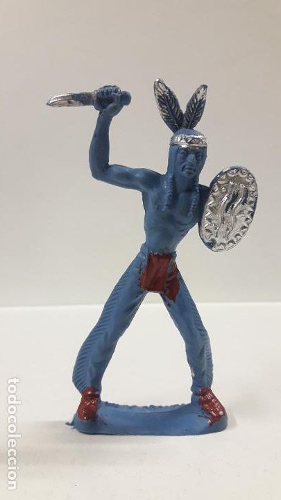 Rubber and PVC Figures: GUERRERO INDIO CON PU&Ntilde;AL Y ESCUDO . ORIGINAL A&Ntilde;OS 60 . ALTURA 10 CM