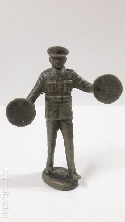 Figuras de Goma y PVC: MUSICO CON PLATILLOS . REALIZADO POR ASTER . A&Ntilde;OS 60