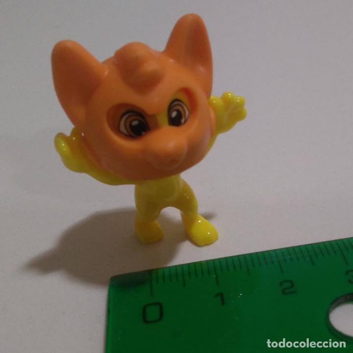 Figuras de Goma Kinder: kinder mixart dv mix art gato mascara cera
