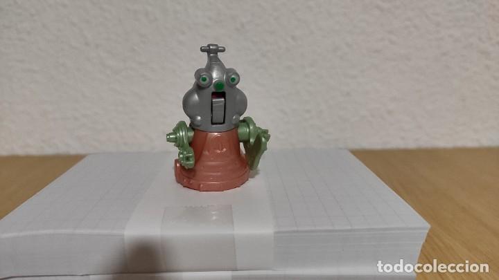 Figuras de Goma Kinder: Robot K01 N&ordm; 34