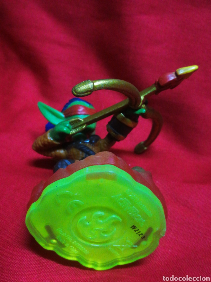 Figuras de goma y PVC: FIGURA SKYLANDERS, ACTIVISION 2011. - Foto 2