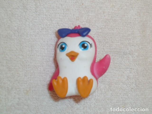 Figuras de goma y PVC: Pinguino del arco iris. Magiki - Foto 1