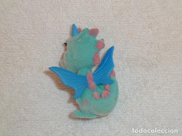 Figuras de goma y PVC: Dragon terciopelo de alas azules - Foto 3
