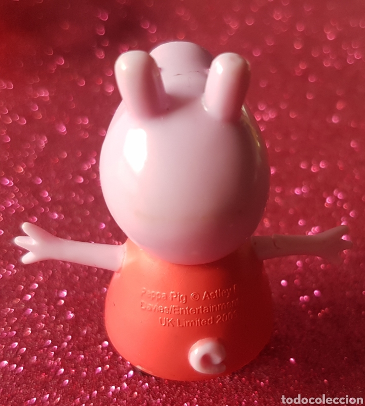 Figuras de goma y PVC: Mu&ntilde;eca cerdita Peppa Pig - Foto 2