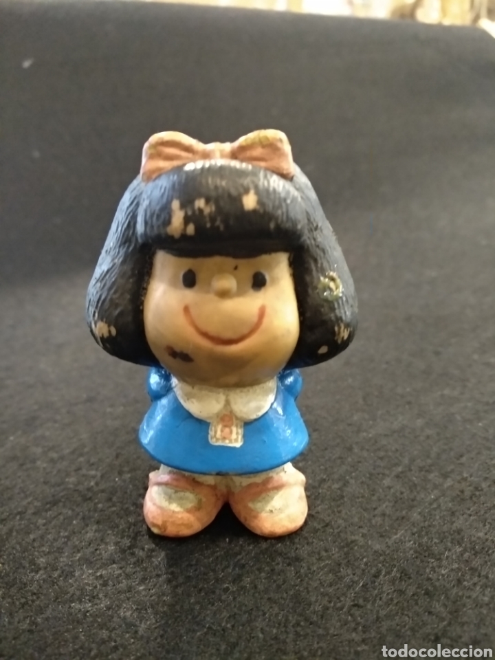 Figuras de goma y PVC: Figura mafalda - Foto 1