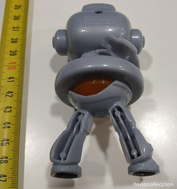 Figuras de goma y PVC: FIGURA ROBOT MCDONALDS 2019 - Foto 2