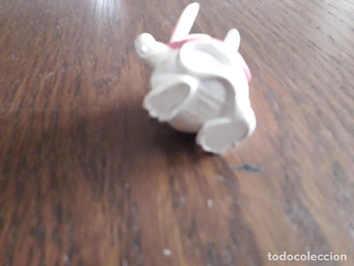 Figuras de goma y PVC: figura de pl&aacute;stico de disney. - Foto 3