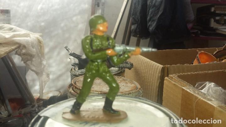 Figuras de goma y PVC: Soldado aleman - Foto 1