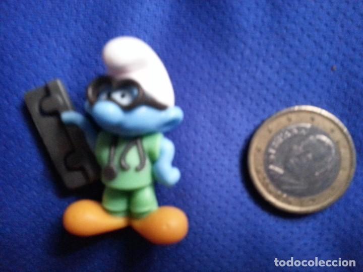 Figuras de goma y PVC: PITUFO DOCTOR - Foto 1