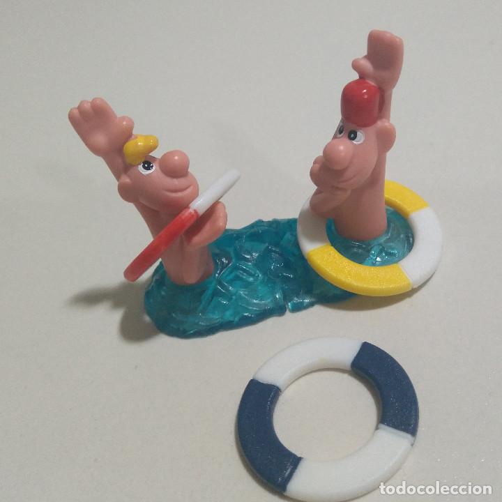 Figuras de Goma Kinder: kinder nadadores piscina salvavida naufragos deportistas mu&ntilde;ecos figuras flotadores