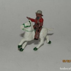 Figuras de Goma y PVC: ANTIGUO VAQUERO COW BOY A CABALLO EN GOMA PINTADA DE LAFREDO LAFREDIN - REAMSA JECSAN PECH. Lote 193034291