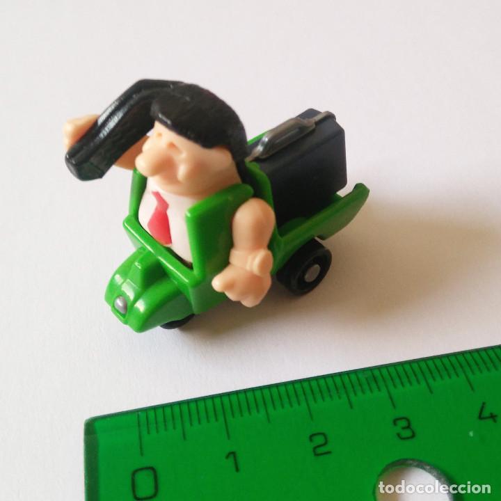Figuras de Goma Kinder: kinder empresario NETWORKING autonomo movil maleta miniatura mini rueda coche