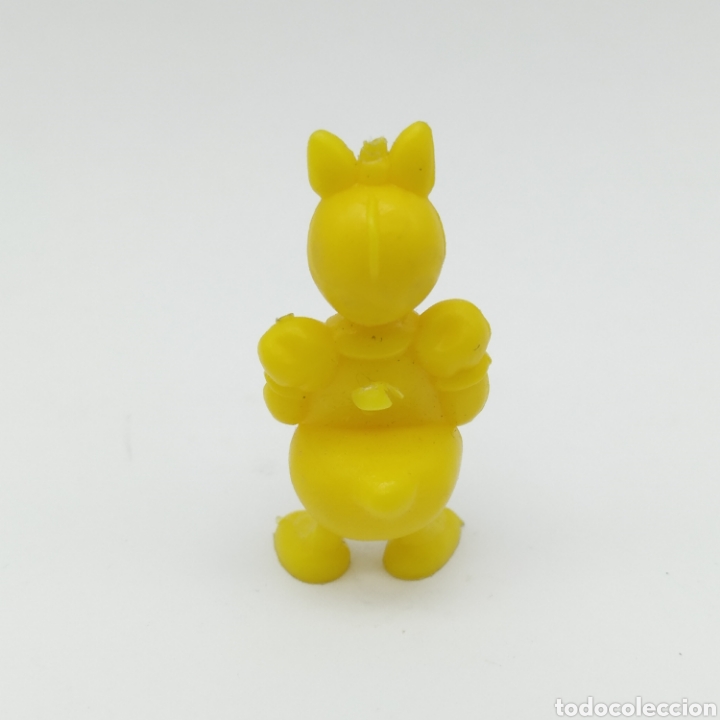 Figuras de goma y PVC: Daisy figura Dunkin - Foto 2