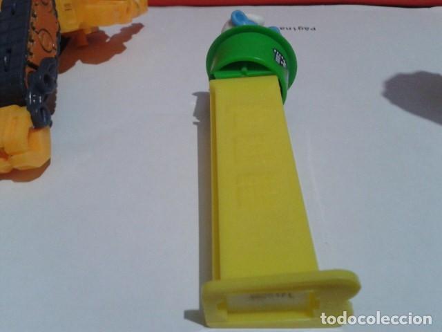 Figuras de goma y PVC dispensador PEZ: DISPENSADORES PEZ LOS PITUFOS - Foto 3