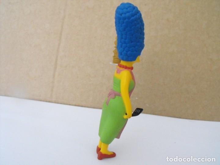Figuras de goma y PVC: Figura de MARGE SIMPSON. FOX TPF. - Foto 2