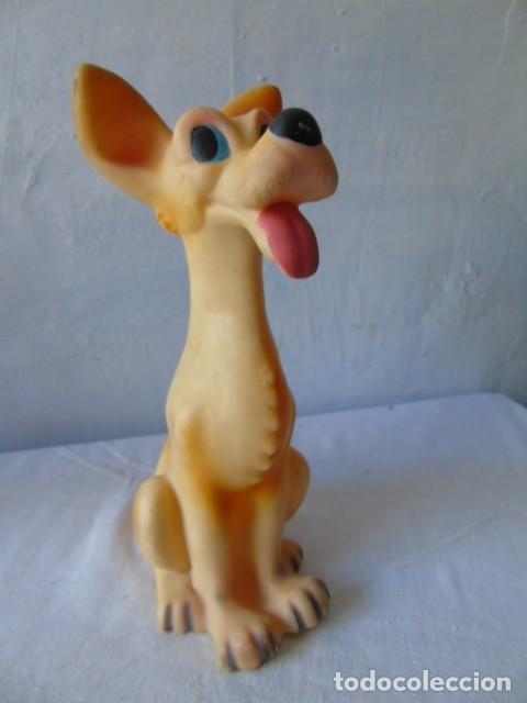 Figuras de goma y PVC: JUGUETE DE GOMA FIGURA CON PITO