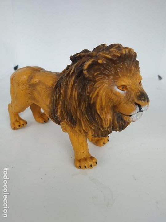 Figuras de goma y PVC: Schleich 96 leon - Foto 1