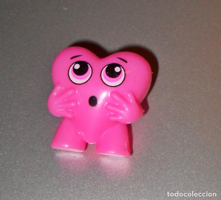 Rubber and PVC Figures: Figura de 2 cm Collection Miniemojis Kidz Toyz 2018 Mini Emojis Coleccionable d