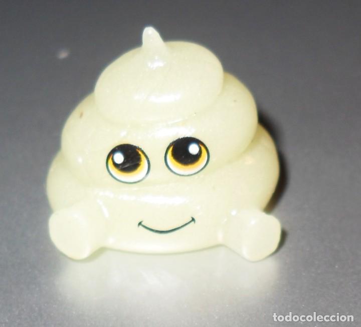 Rubber and PVC Figures: Figura de 2 cm Collection Miniemojis Kidz Toyz 2018 Mini Emojis Coleccionable d