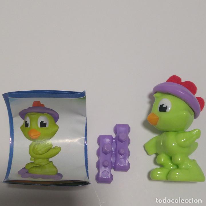 Figuras de Goma Kinder: kinder pascua pollo pollito patinaje skate patines pajaro pajarito bpz papel