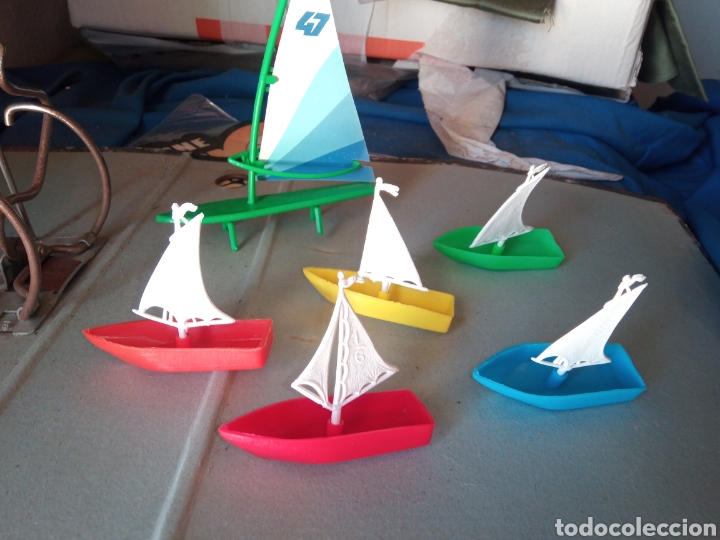 Figuras de goma y PVC: Barcos. Sobre balandros de Serjan. - Foto 1