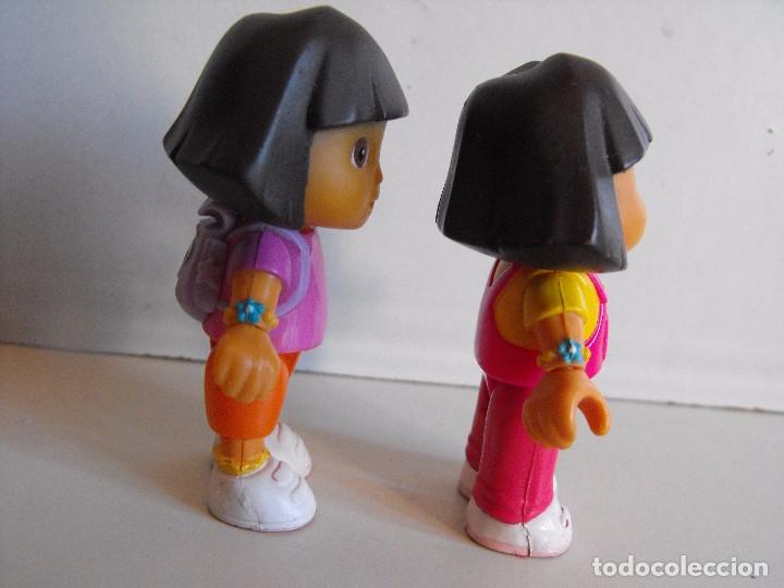 Figuras de goma y PVC: Dos figuras de DORA la Exploradora de Mega Bloks. - Foto 2