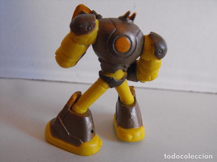 Figuras de goma y PVC: Figura de XENOX de PANINI. - Foto 3
