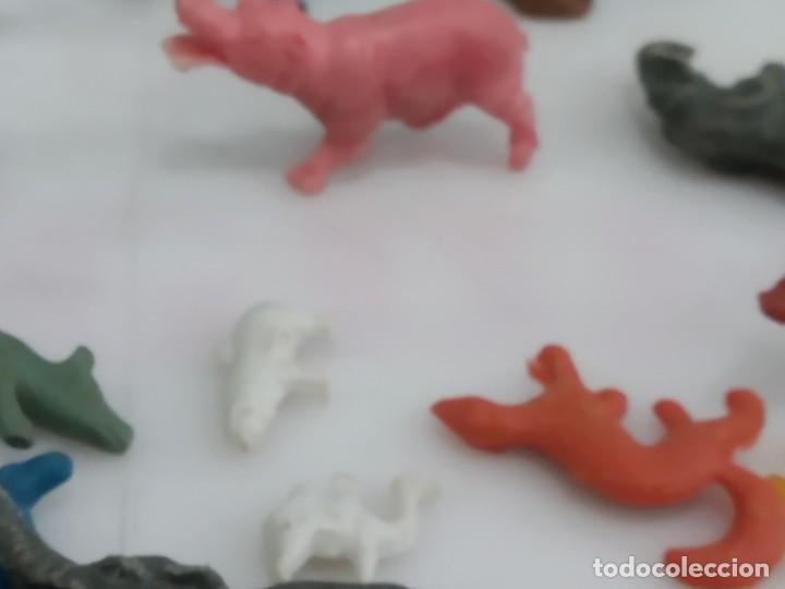 Figuras de goma y PVC: LOTE DE FIGURITAS DUNKIN - Foto 11