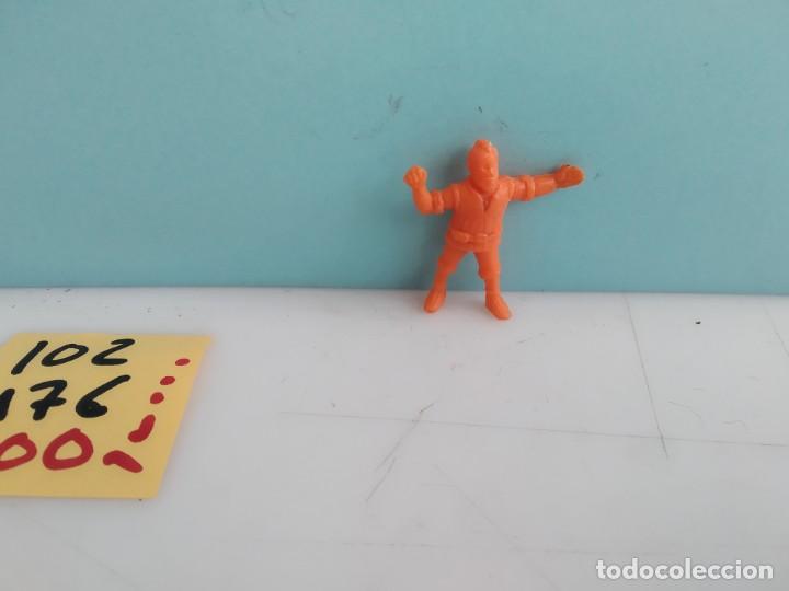 Figuras de goma y PVC: DUNKIN DROID STAR WARS - Foto 3