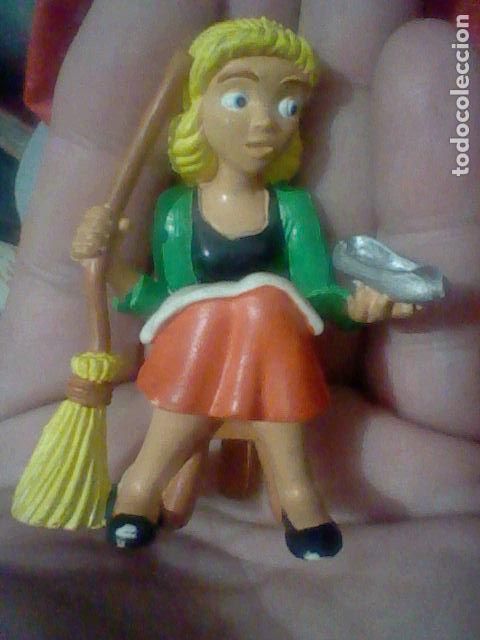 Figure di Gomma e PVC: CENICIENTA COMICS SPAIN 86  FIGURA GOMA 6,7 CMS