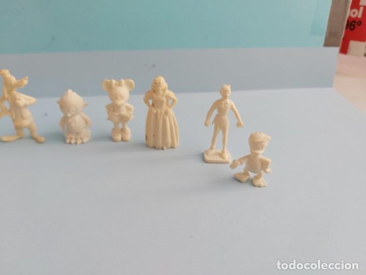 Figuras de goma y PVC: LOTE DE FIGURITAS DUNKIN - Foto 4