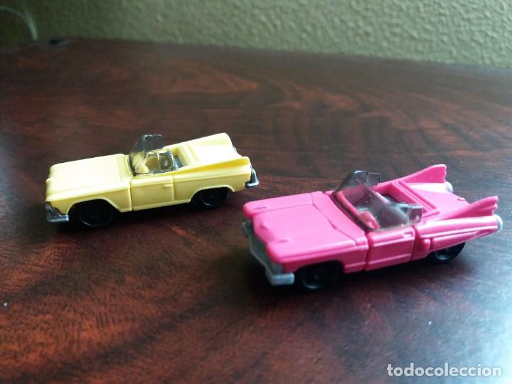 Figuras de goma Kinder: DOS FIGURAS COCHES KINDER. - Foto 1