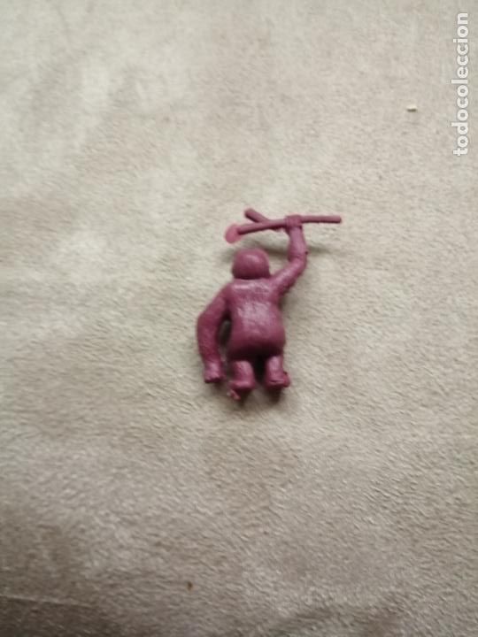 Figuras de goma y PVC: FIGURA DUNKIN - Foto 2