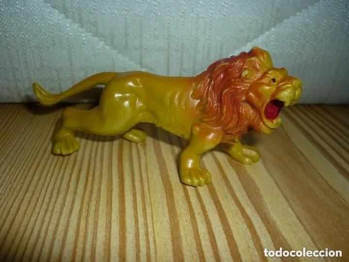 Figuras de goma y PVC: Figura de le&oacute;n - Foto 1