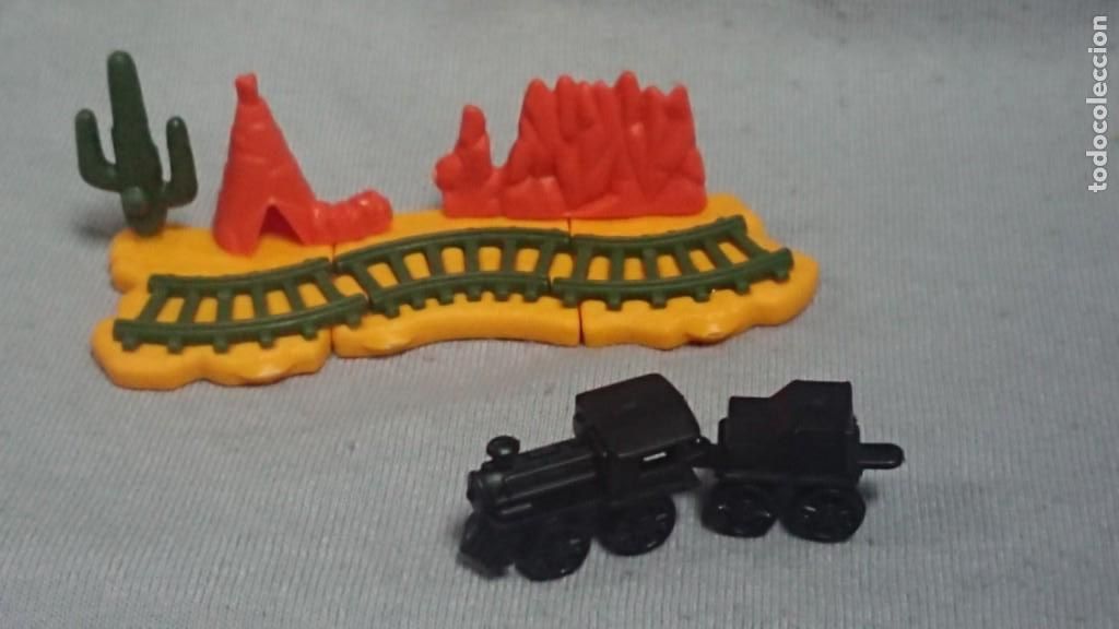 Kinder Figures: FIGURA CONSTRUCCI&Oacute;N DIORAMAS TREN V&Iacute;AS CASA IGLESIA... DE KINDER