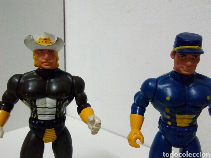 Figuras de goma y PVC: 2 mu&ntilde;ecos spearheard. Pvc articlados i cabeza de goma antiguos