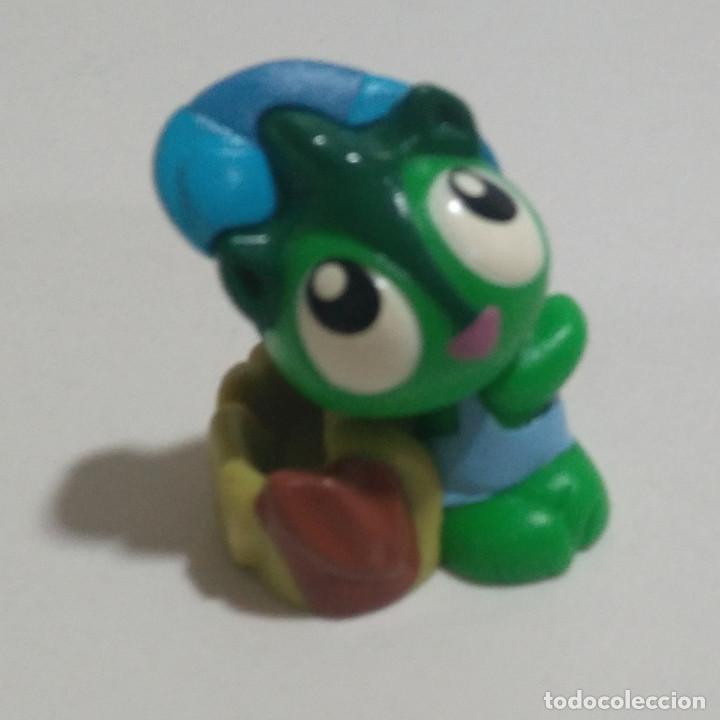 Kinder Figures: kinder mu&ntilde;eco insecto ? bicho