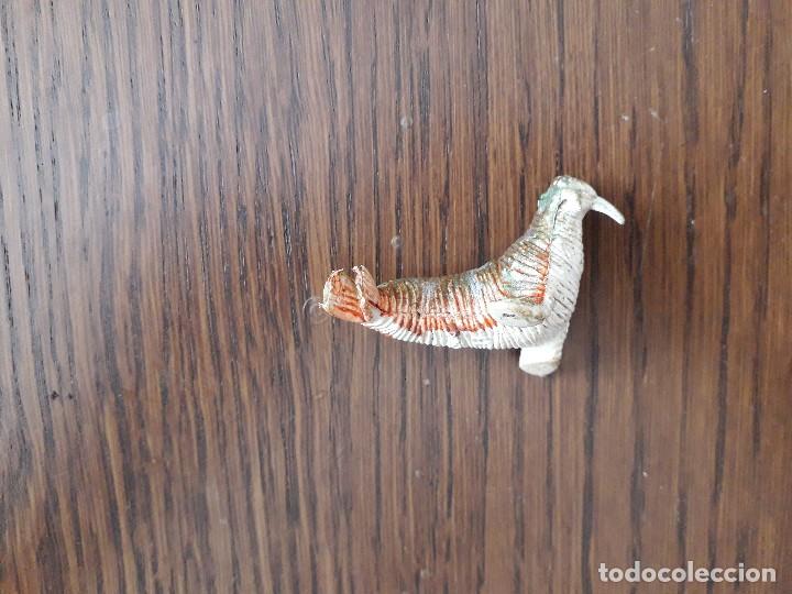 Figuras de goma y PVC: figura de pl&aacute;stico de Morsa.