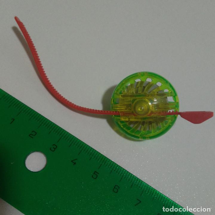 Kinder &Uuml;berraschung: kinder ft 073 a 73 073a peonza repiona miniatura spinner secundario ferrero