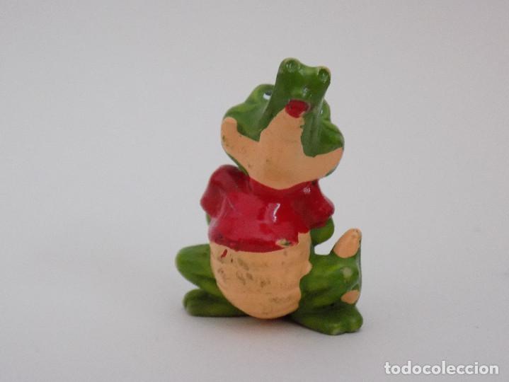 Figuras de goma y PVC: FIGURA COCODRILO FERRERO - Foto 1