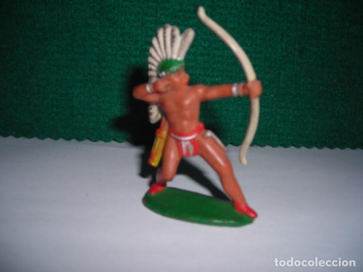 Figuras de goma y PVC: indio con arco oeste - Foto 1