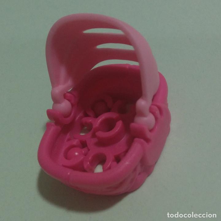 Kinder Figures: KINDER CUNA MU&Ntilde;ECO BEBE MASCOTA COMPLEMENTO infinimix
