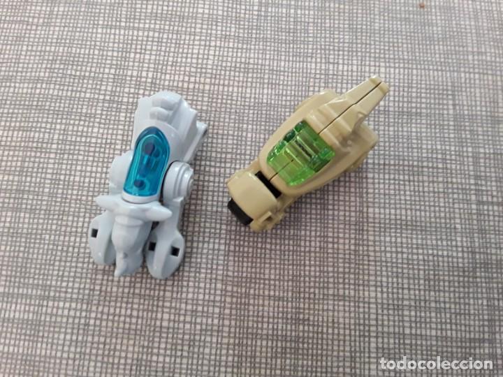 Kinder Figures: Motos de kinder diferentes 2 unidades