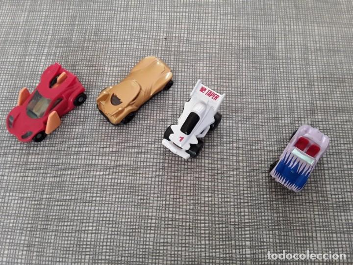 Kinder Figures: Coches kinder miniatura diferentes