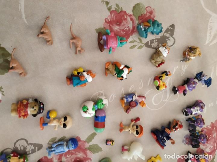 Figuras de goma y PVC: FIGURAS KINDER + PERROS + OTROS - Foto 5