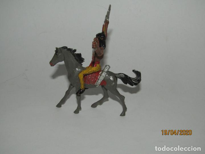 Figuras de goma y PVC: Antiguo Indio a Caballo en Pl&aacute;stico Pintado de COMANSI - Foto 2