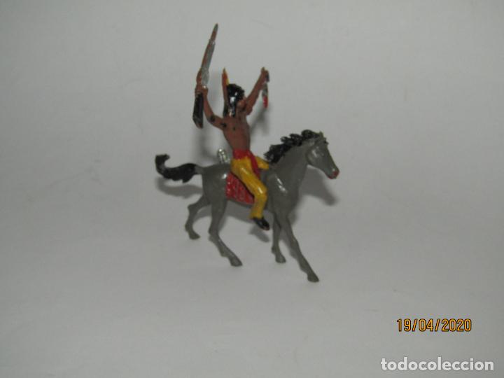Figuras de goma y PVC: Antiguo Indio a Caballo en Pl&aacute;stico Pintado de COMANSI - Foto 3