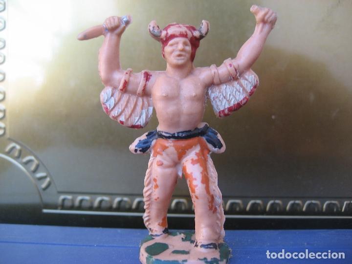 Figuras de goma y PVC: Indio Reamsa de plastico numero 70 - Foto 1
